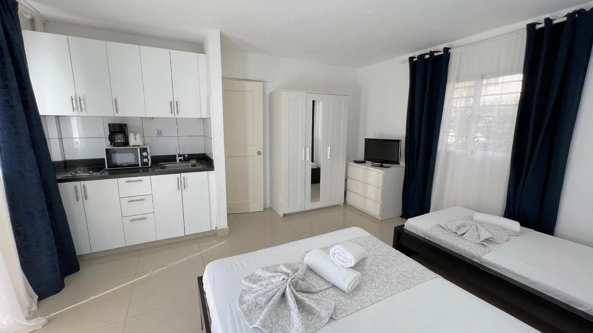 Ξενοδοχείο Sol Caribe Suites - Playa Los Corales - Beach Club, Wifi, Swimming Pool Πούντα Κάνα