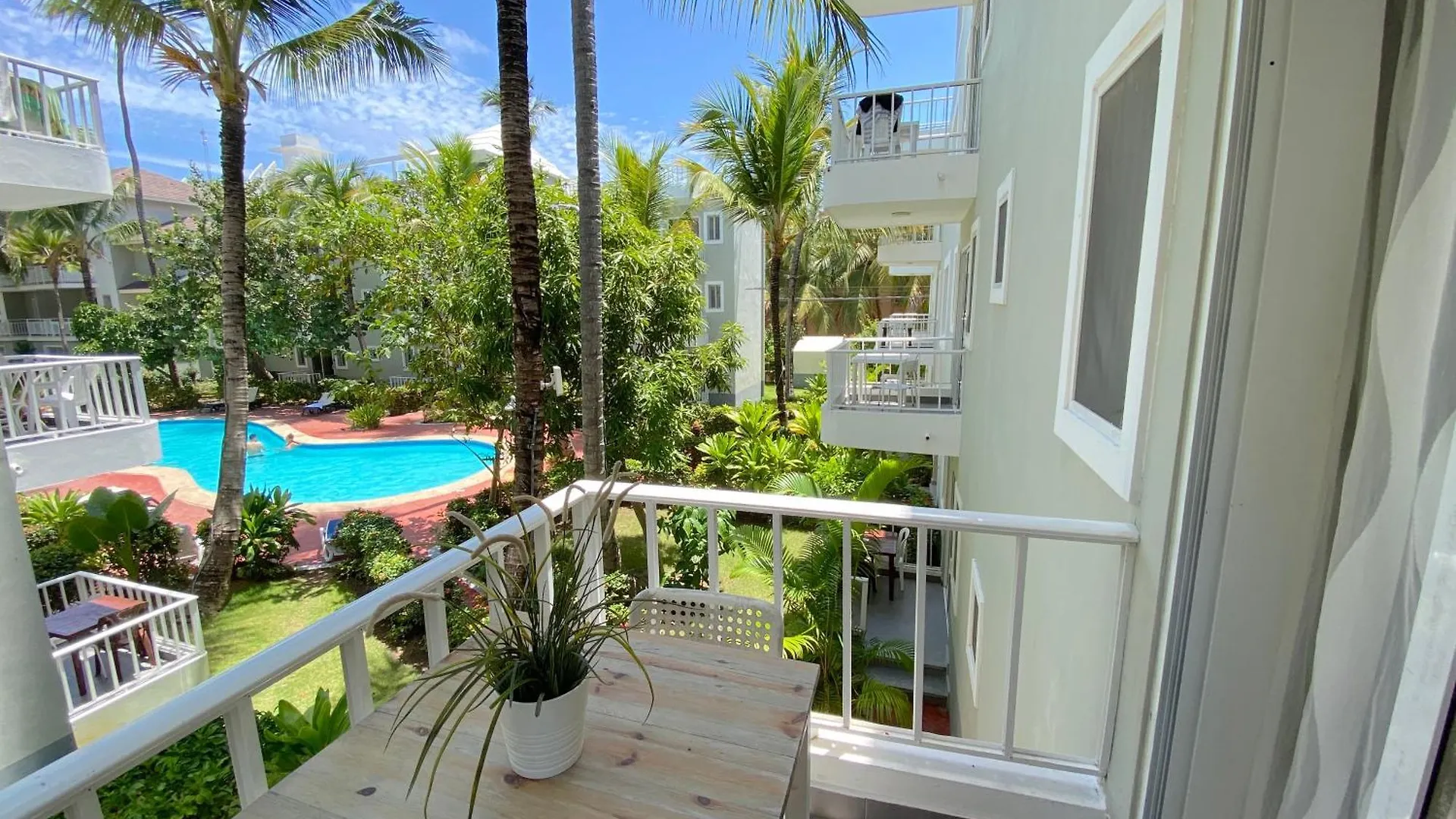Sol Caribe Suites - Playa Los Corales - Beach Club, Wifi, Swimming Pool Πούντα Κάνα