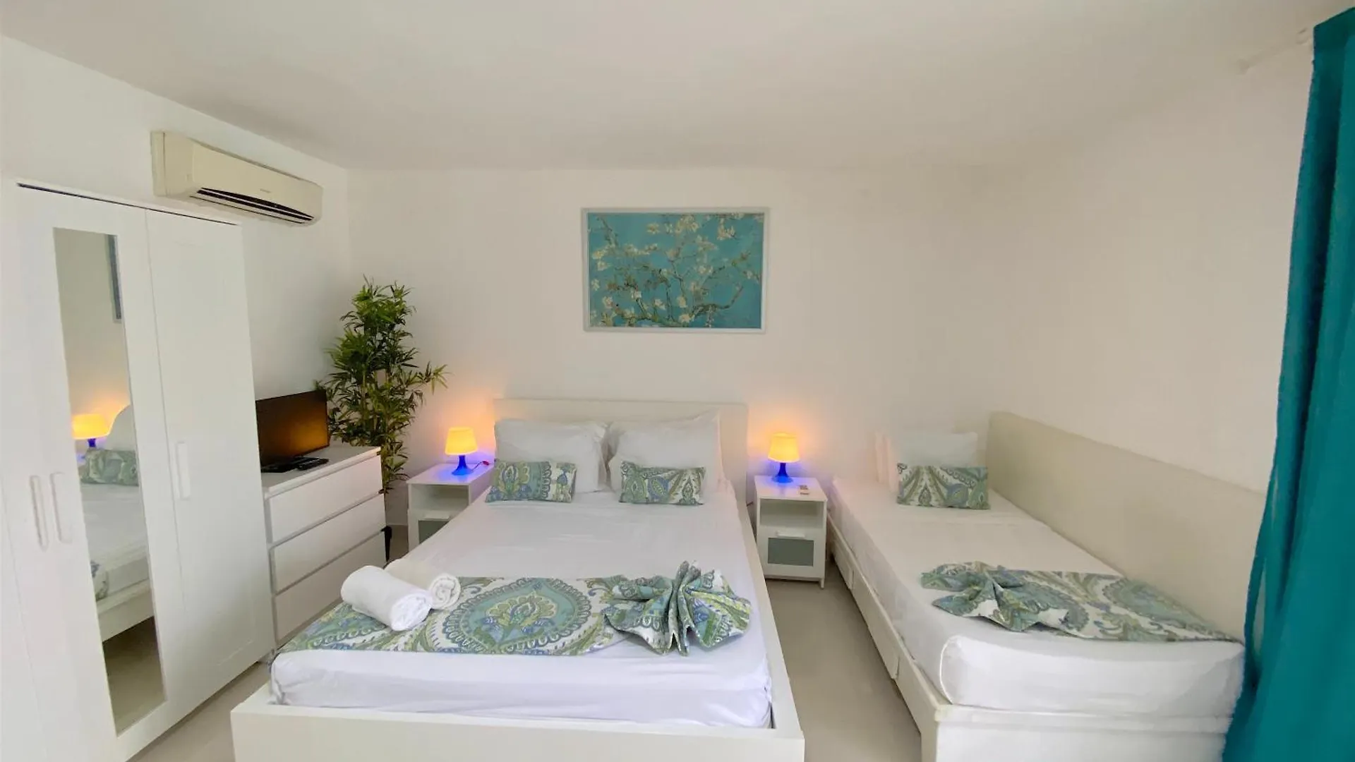Sol Caribe Suites - Playa Los Corales - Beach Club, Wifi, Swimming Pool Πούντα Κάνα Ξενοδοχείο